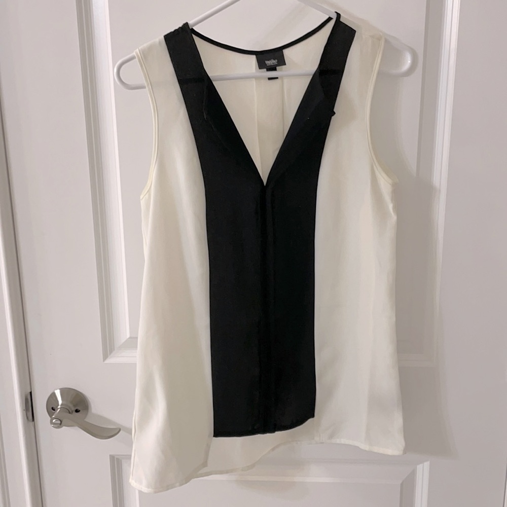 Mission Supply Co, white and black sleeveless blouse.